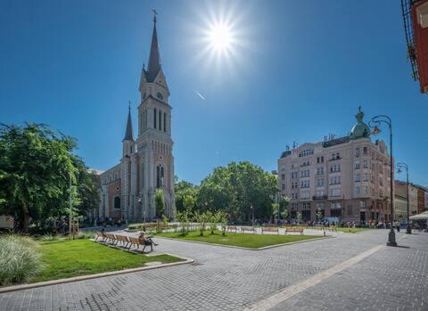 Sunny Rooms At Danube Budapest Bagian luar foto